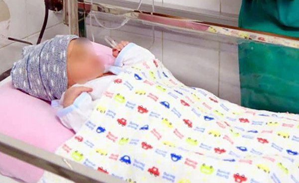 vo oi som phai cap cuu, me can tho soc khi nghe bac si noi mac hien tuong hiem gap - 1