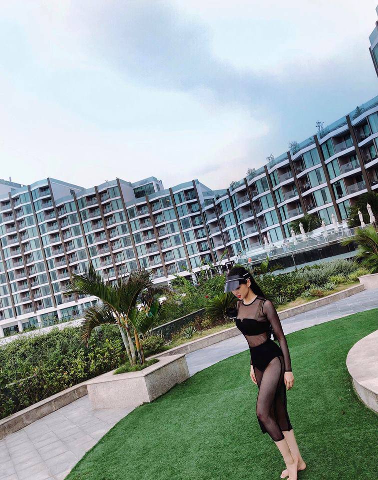 Hot girl Tâm Tít thiêu đốt mạng xã hội với bikini, khoe sắc vóc trẻ như gái 18 - 4