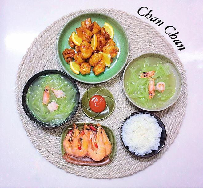 Một tuần đi chợ 1 lần nhưng mâm cơm nào của 9X cũng khiến dân mạng thèm chảy nước miếng - 4