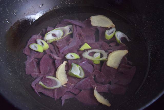 Xào gan lợn đừng bỏ qua 3 mẹo này đảm bảo món ăn vừa mềm vừa thơm không hôi - 3