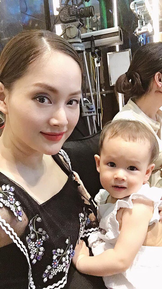 Lan Phương đưa con gái về quê nội, nhìn ảnh chụp hai mẹ con ai cũng xuýt xoa - 15