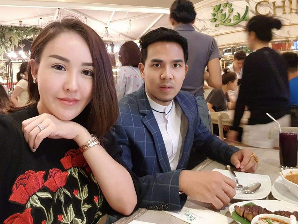 amp;#34;Phất lênamp;#34; nhờ phẫu thuật mặt, mẹ đơn thân vớ được tình trẻ chiều con gái hết mực - 16