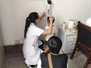 Làm mẹ - Bố cao 1m85 nhưng con lại thấp nhất lớp vì thường ăn những món này