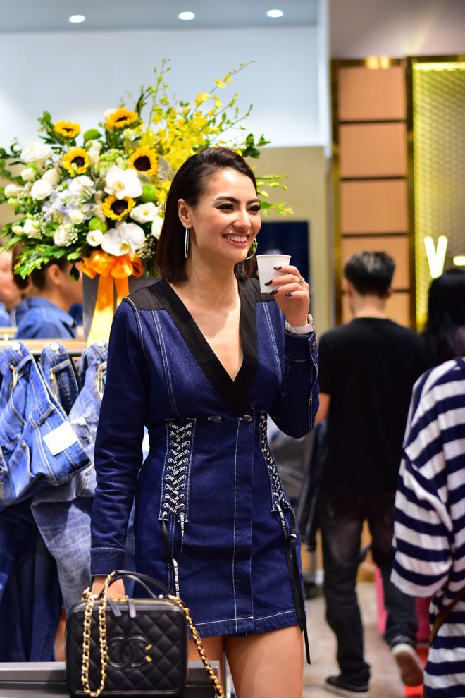 Huệ của Về Nhà Đi Con bất ngờ amp;#34;lột xácamp;#34; quyến rũ hơn cả Hồng Quế - 5