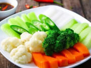 Bếp Eva - Sai lầm khi luộc rau vừa mất chất, vừa độc hại người Việt vẫn làm hằng ngày