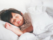 Làm mẹ - Chuyên gia tiết lộ giờ ngủ buổi tối giúp trẻ phát triển chiều cao tối đa nhất