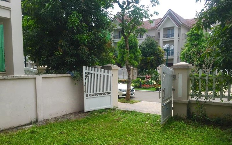 Vợ chồng Lã Thanh Huyền đã mua căn hộ với mức giá gần 1 triệu USD.
