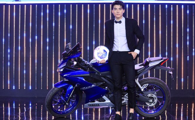 Lộ danh tính amp;#34;nam thần 6 múiamp;#34; vướng nghi vấn hẹn hò Hương Giang, người trong cuộc nói gì? - 2