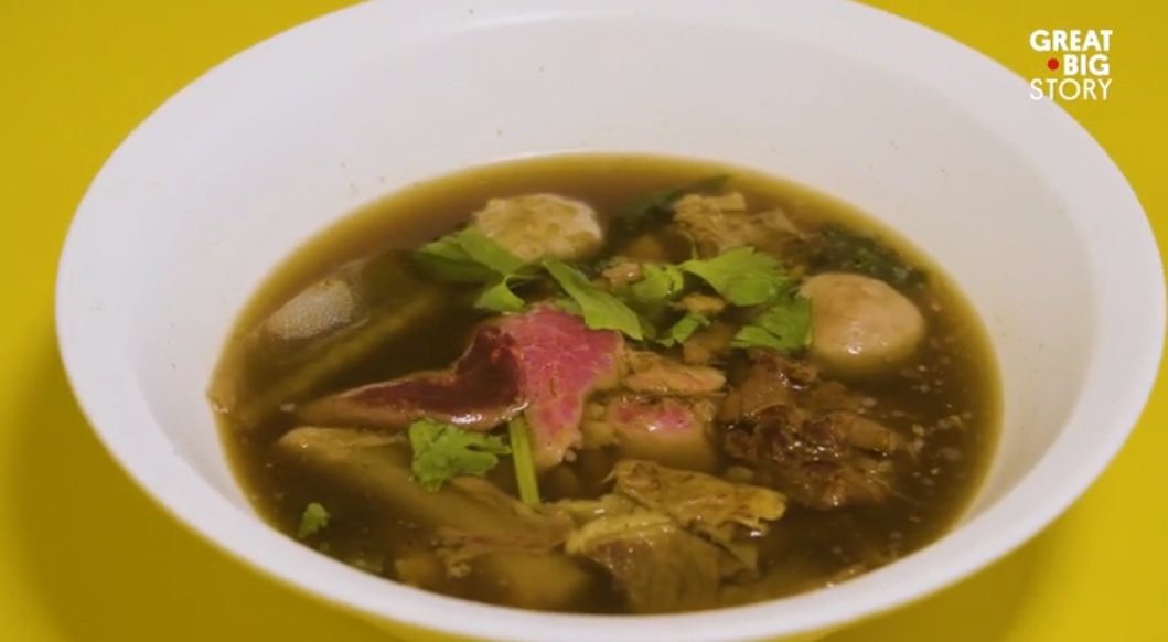 ham di ham lai noi nuoc dung 45 nam den dac quanh, nha hang nay van tap nap khach an - 8
