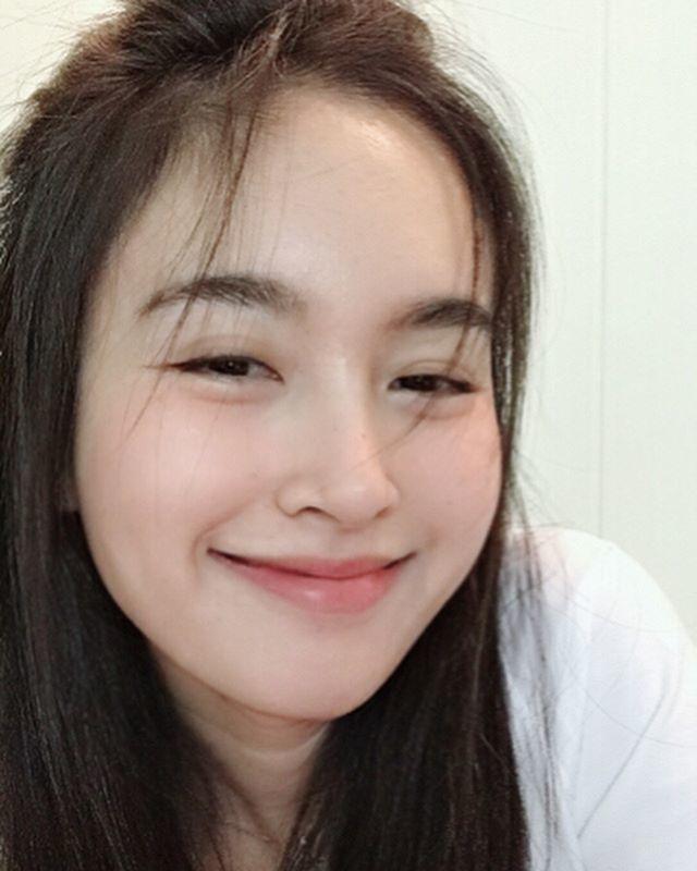 chuyen gioi dep nhu huong giang co khi cung phai lep ve truoc doi thu den tu thai lan - 4