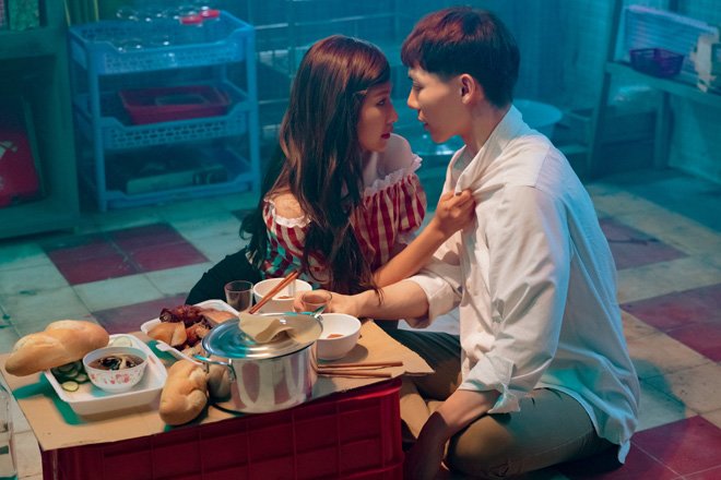 Erik trở lại với MV hội tụ tất cả yếu tố thành hit: amp;#34;Có tất cả nhưng thiếu anhamp;#34; - 1