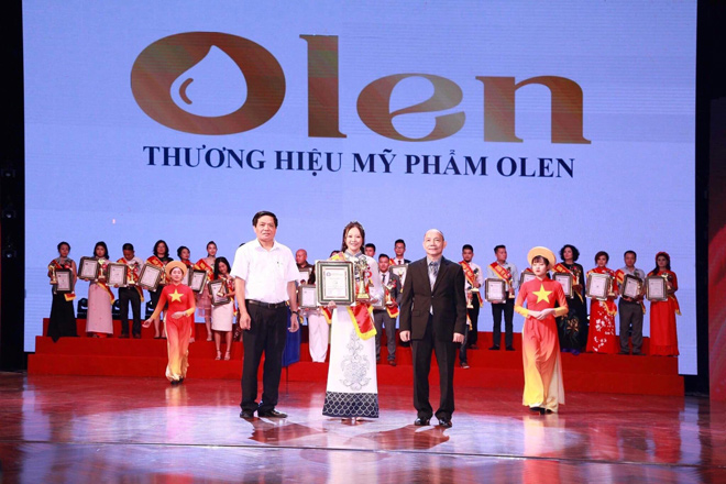 Mỹ phẩm thiên nhiên Olen đạt top 10 thương hiệu - nhãn hiệu nổi tiếng Đất Việt 2019 - 1
