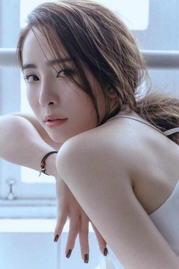 Cùng nhau selfie, Thư và Nhã “tiểu tam” khẳng định nhan sắc một chín một mười - 5