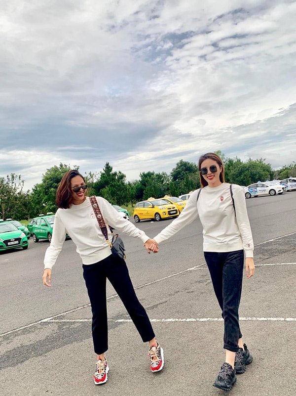 Ai thương Minh Triệu bằng Kỳ Duyên, có chiếc áo đẹp là chia sẻ cho nhau mặc đây này! - 2