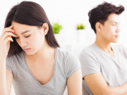 16 tuổi lấy chồng sinh con, cứ gần chồng lại khó chịu, liệu có phải trầm cảm sau sinh?