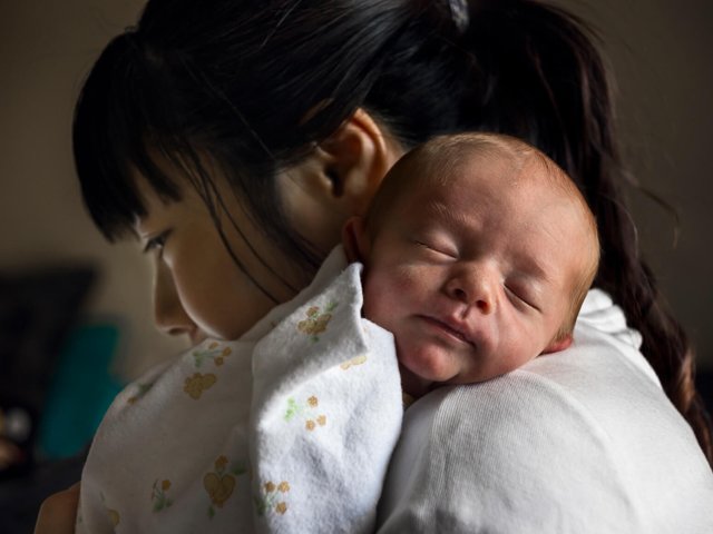 Người phụ nữ bị trầm cảm đến phát điên nhưng đi khám, cả gia đình mới vỡ lẽ