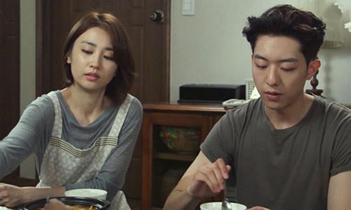 Chồng mỗi lần về ngoại đều giản dị bất thường, biết lý do tôi cười khẩy khinh bỉ - 1