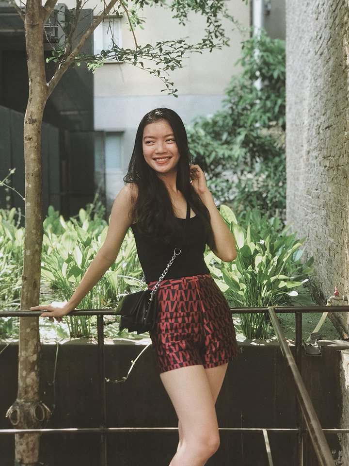 Đụng váy áo với H’Hen Niê và Hương Giang, thí sinh Miss World liệu có toả sáng như đàn chị? - 9