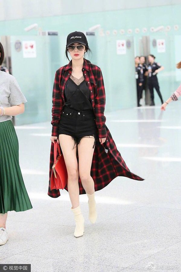 3 chị đại Hoa - Hàn thay đổi chóng mặt hậu ly hôn: Kẻ xấu tệ, người đẹp sắc sảo - 5