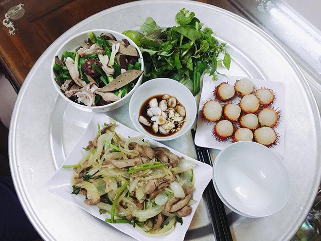 9X cứ vào bếp nấu món nào là chồng mê món đó, tới trẻ con cũng hưởng ứng nhiệt tình - 6