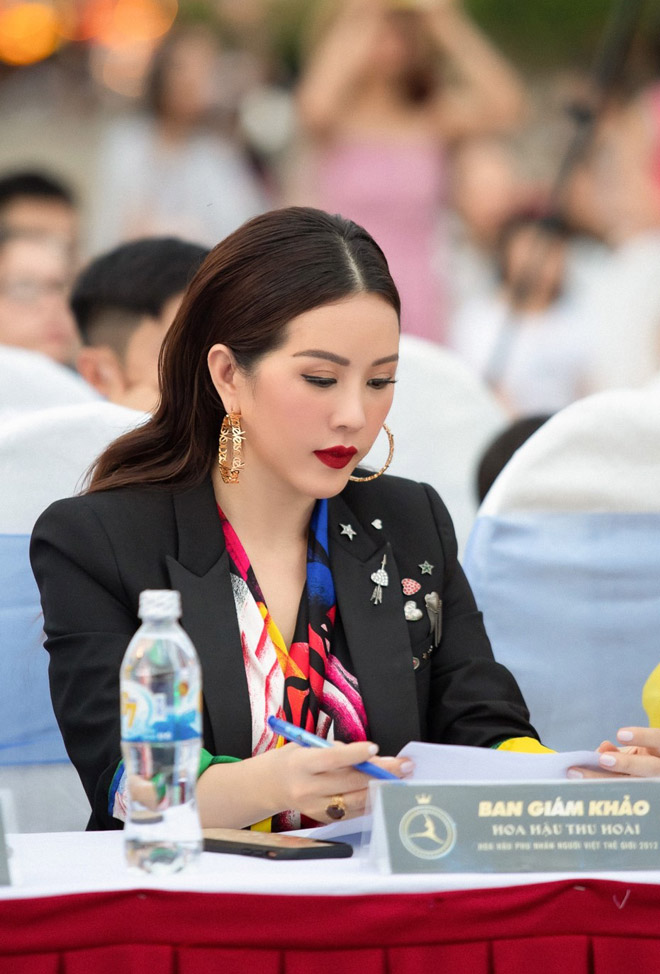 Cuộc sống bận rộn nhưng nhiều người ao ước của Hoa hậu Thu Hoài - 4