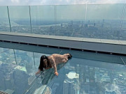 Xem ăn chơi - Thót tim với đài quan sát trong suốt cao 314 mét tại Thái Lan