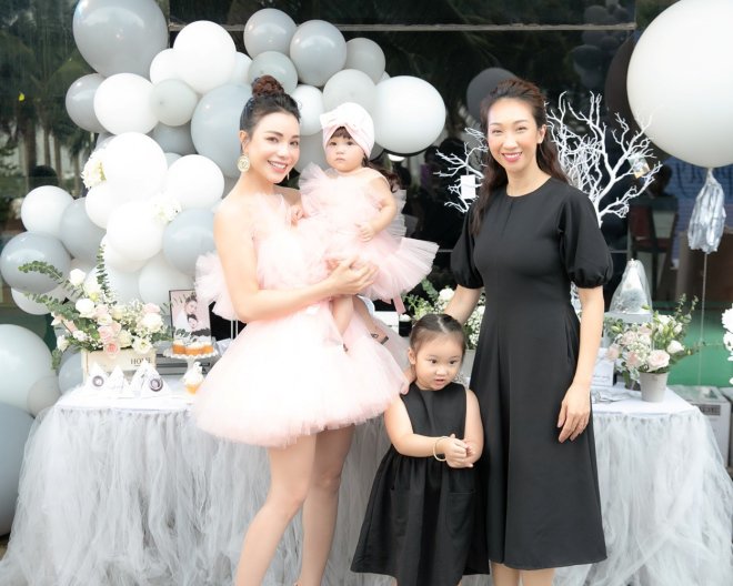 Trà Ngọc Hằng lần đầu khoe gương mặt con gái xinh như búp bê kèm những chia sẻ xót xa - 7