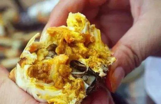 Khi hấp cua, đặt cua ngửa hay úp bụng, nhiều người làm sai nên món ăn mất ngon - 4