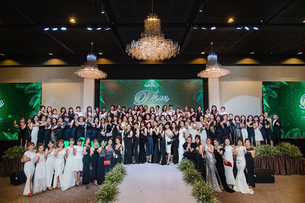 “Cà phê xanh” được ra mắt trong dịp thành lập 3 năm công ty TNHH MTV Thiên nhiên Việt - 2