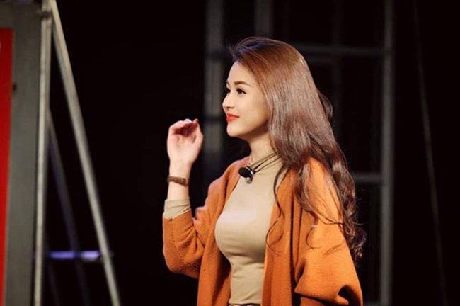 Diễn viên Thu Trang: Tay trắng ôm con 5 tháng tuổi ra đường, từng rung động trước người có vợ - 8