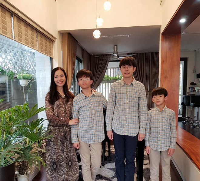 Bị bỏ quên trên xe, bé 10 tuổi Hà Nội sống sót và 9 giờ tìm đường về nhà - 4