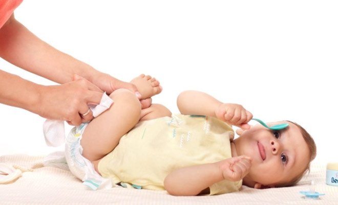 Mua bỉm cho bé dưới 2 tháng ở đâu?
