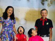 Bà bầu - Gần 50 mới lên xe hoa, bà mẹ vẫn đẻ sinh đôi, ra đường bị nhầm là bà của con