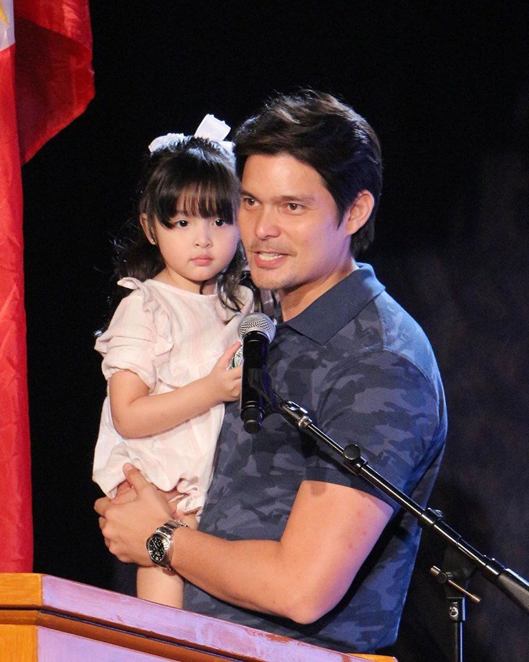 Sinh nhật mẹ nhưng con gái amp;#34;mỹ nhân đẹp nhất Philippinesamp;#34; gây chú ý vì hành động đặc biệt - 7