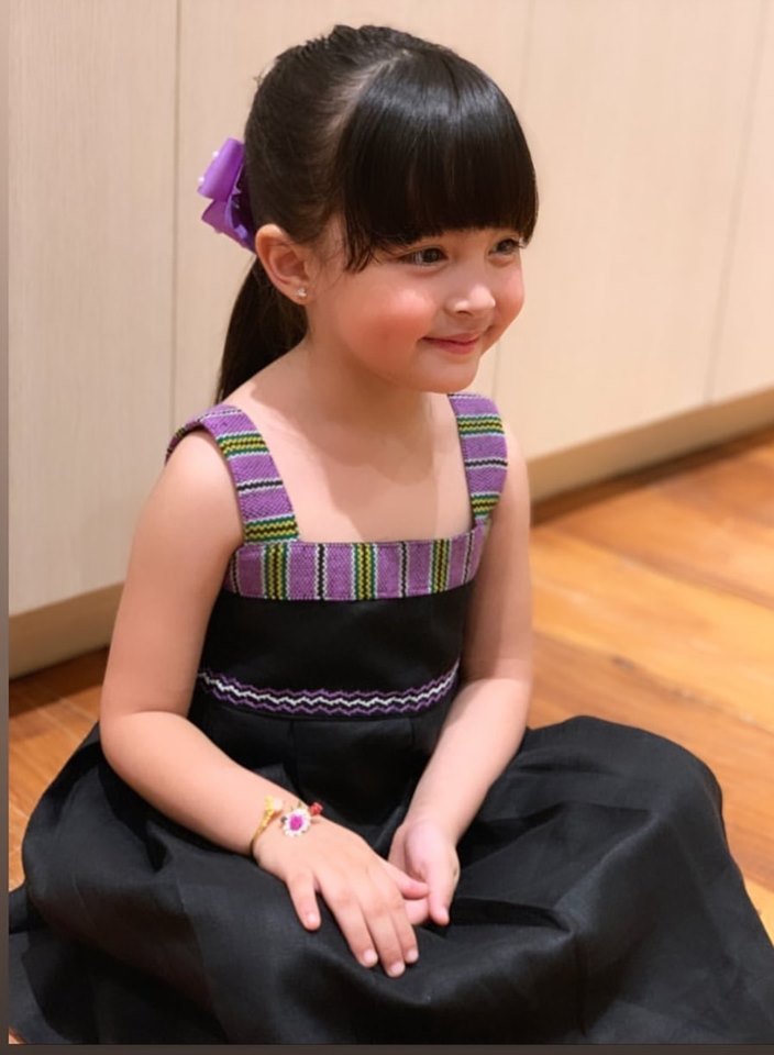 Sinh nhật mẹ nhưng con gái amp;#34;mỹ nhân đẹp nhất Philippinesamp;#34; gây chú ý vì hành động đặc biệt - 2