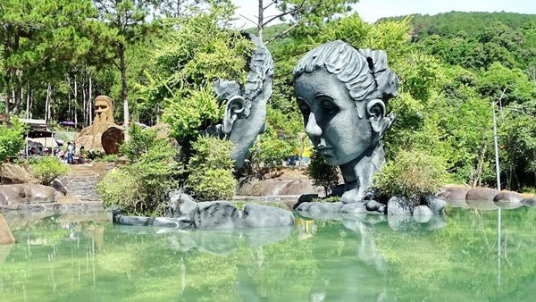 Xuất hiện hồ vô cực ở Đà Lạt khiến dân tình amp;#34;rần rầnamp;#34; rủ nhau đến check-in - 3