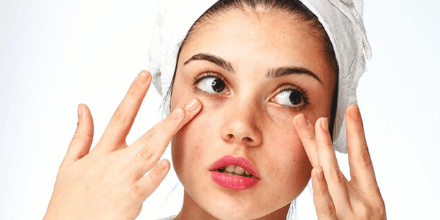 Da bị khô tróc vảy cảnh báo loạt bệnh chị em đừng lơ là - 3