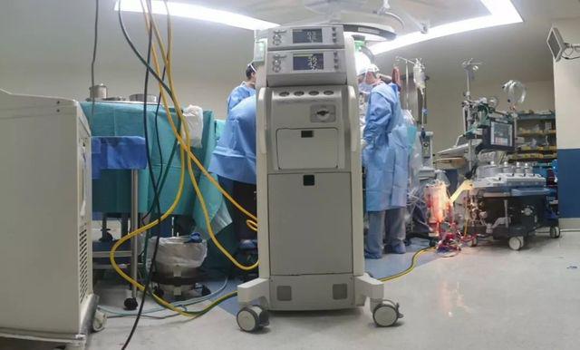 Người đàn ông mắc 2 loại ung thư cùng lúc, 4 thói quen thường thấy là thủ phạm gây hại - 2