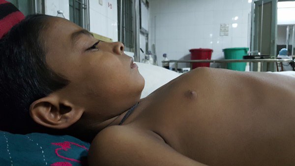 Con gái xương ngực như amp;#34;ức gàamp;#34;, mẹ trẻ hối hận vì nghe mẹ chồng nuôi con sai cách - 4