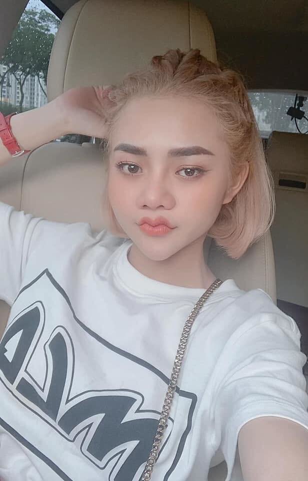 Môi trái tim xưa rồi, đôi môi cánh én uốn lượn mới là xu hướng chị em đang theo đuổi? - 1