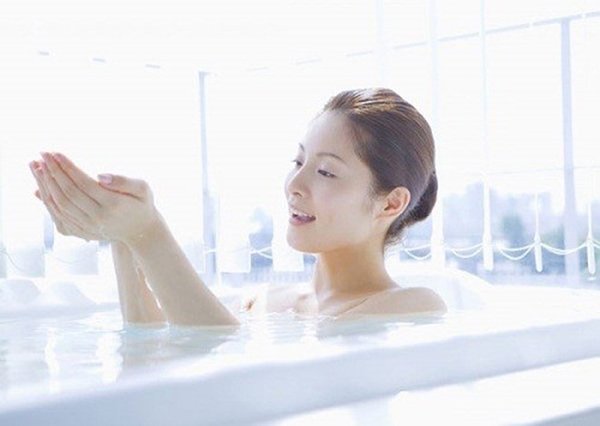 Ngỡ ngàng trước nhan sắc không hề thay đổi sau 8 năm kết hôn của Hoàng Hậu Bhutan - 11