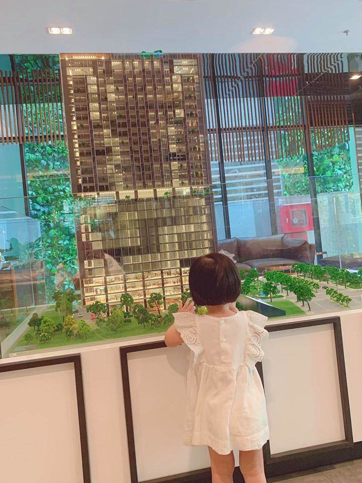 Lâu lắm Đặng Thu Thảo mới khoe hình con gái, dân mạng phát sốt vì bé xinh như công chúa - 2