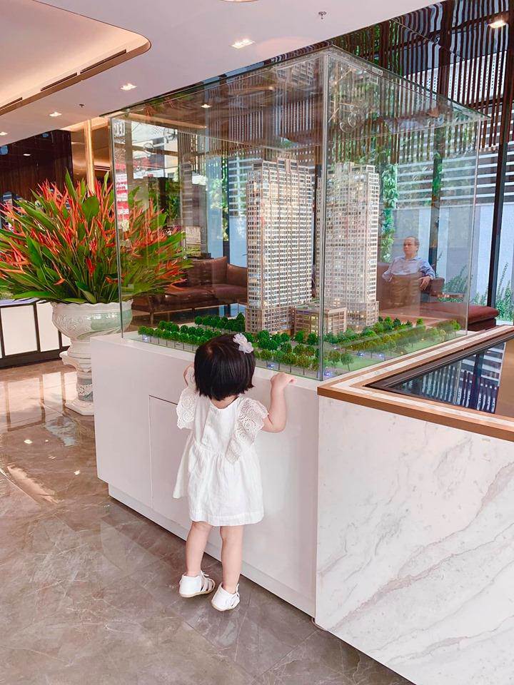 Lâu lắm Đặng Thu Thảo mới khoe hình con gái, dân mạng phát sốt vì bé xinh như công chúa - 3