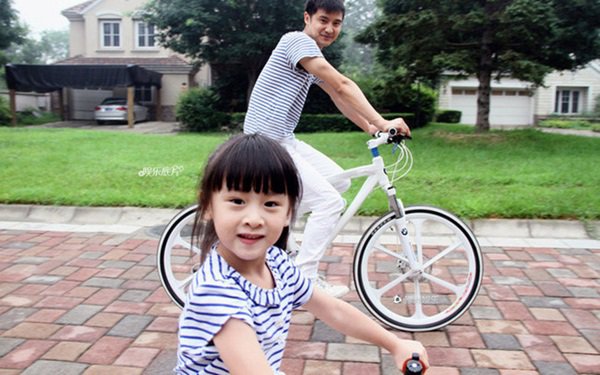 Chi phí học của con sao: Cao ngất ngưởng, người bình thường chẳng dám mơ - 15