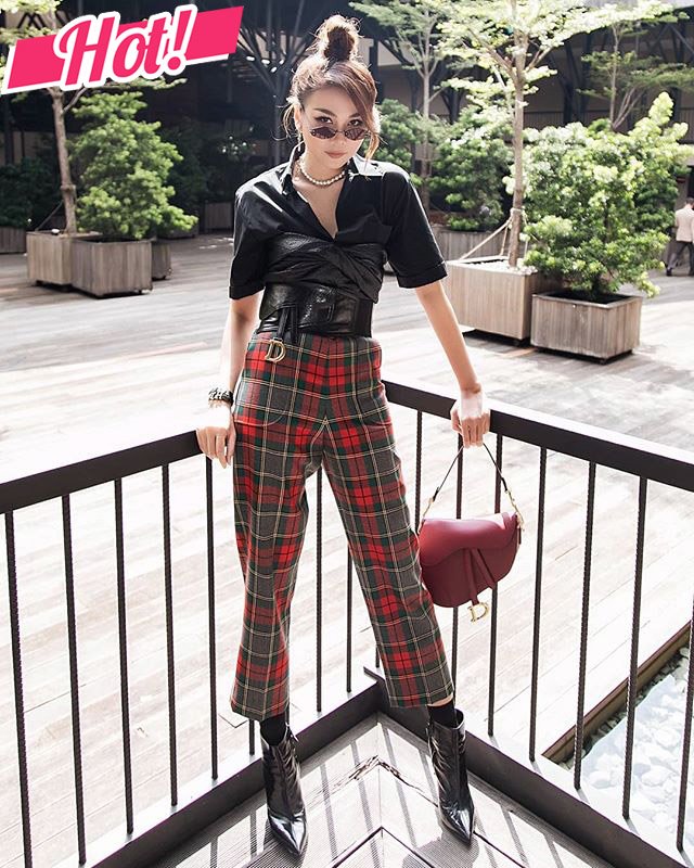 Thanh Hằng, Thùy Linh amp;#34;công pháamp;#34; BXH sao đẹp, Lâm Khánh Chi xinh đẹp vẫn mắc lỗi váy rườm rà - 3