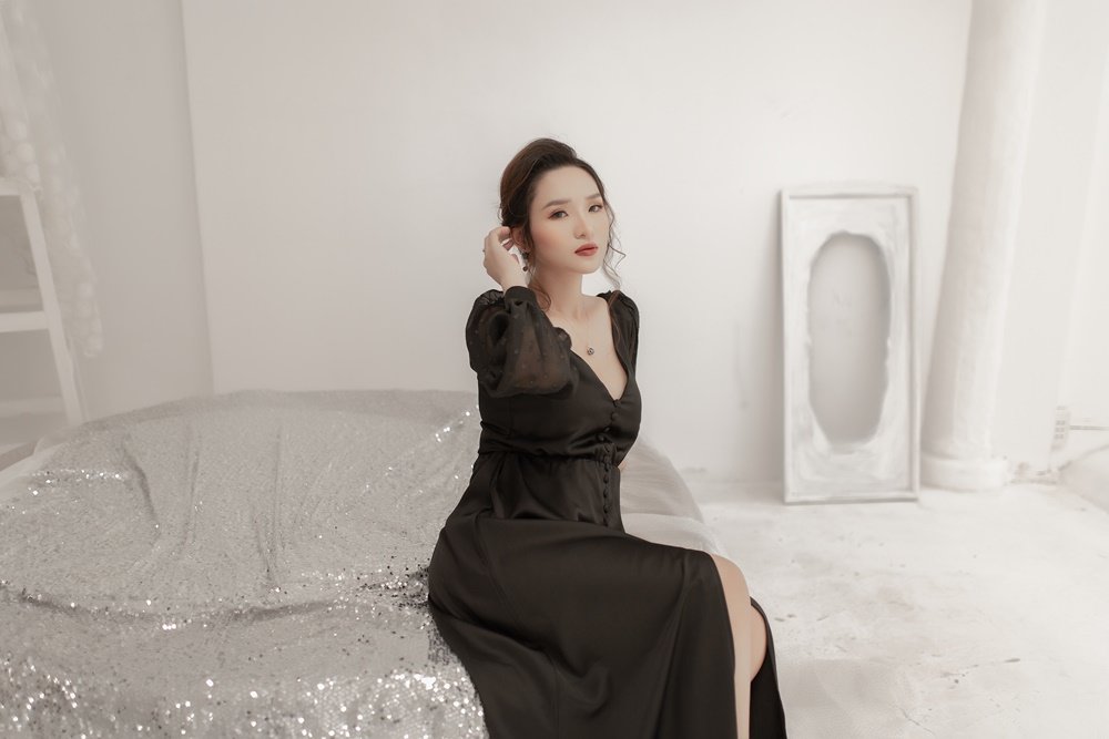 Mẹ bầu Sài Gòn than số khổ amp;#34;có bầu mà không có bụngamp;#34;, thai 8 tháng chỉ tăng 3,5kg - 4