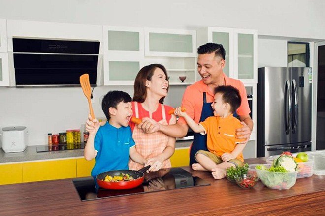 Được vợ làm lẩu, đạo diễn Người Phán Xử khen quá đà, amp;#34;ông trùm Phan Quânamp;#34; liền nói một câu - 5