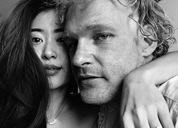 “Ác nữ” ngực toàn silicon bỏ tài tử yêu trai Tây, chàng mất trí nhớ và cái kết vỡ òa - 5