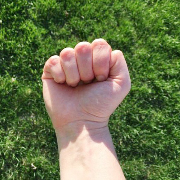 Xem cách nắm tay, amp;#34;bắt thópamp;#34; ngay tính cách người đối diện - 3