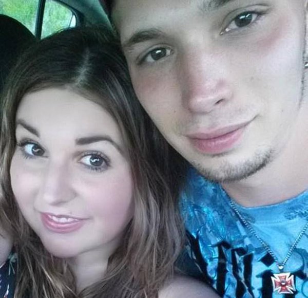 Xót xa cho bà mẹ sinh xong con mất, đến khi nhìn mặt amp;#34;em béamp;#34; mọi người lại nổi giận - 1